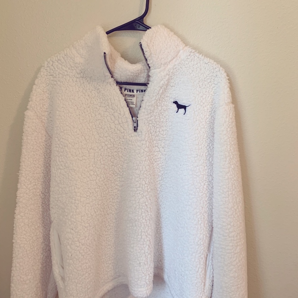 Fluffy white quarter zip
